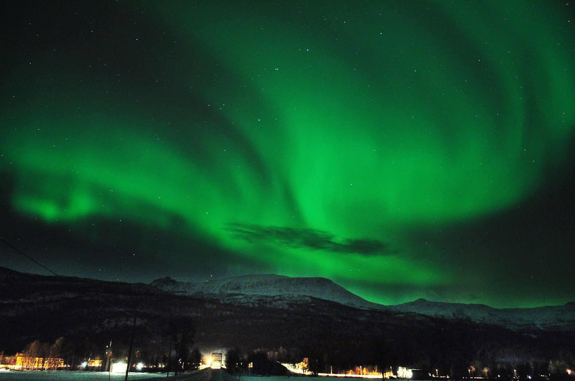 Rundhaug Gjestegard Hotell Exteriör bild